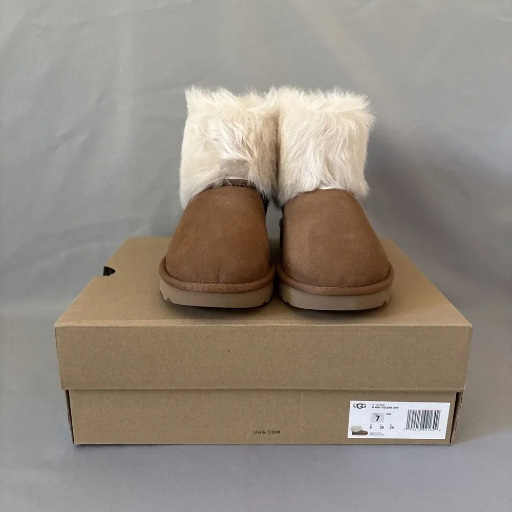 UGG Chestnut Suede Ankle Booties with Ivory Fur Cuff - Picture 4 of 12